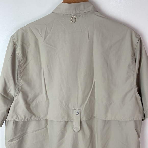 ✨3/$25✨ Reel Legends Button Down Shirt - S - Picture 8 of 8